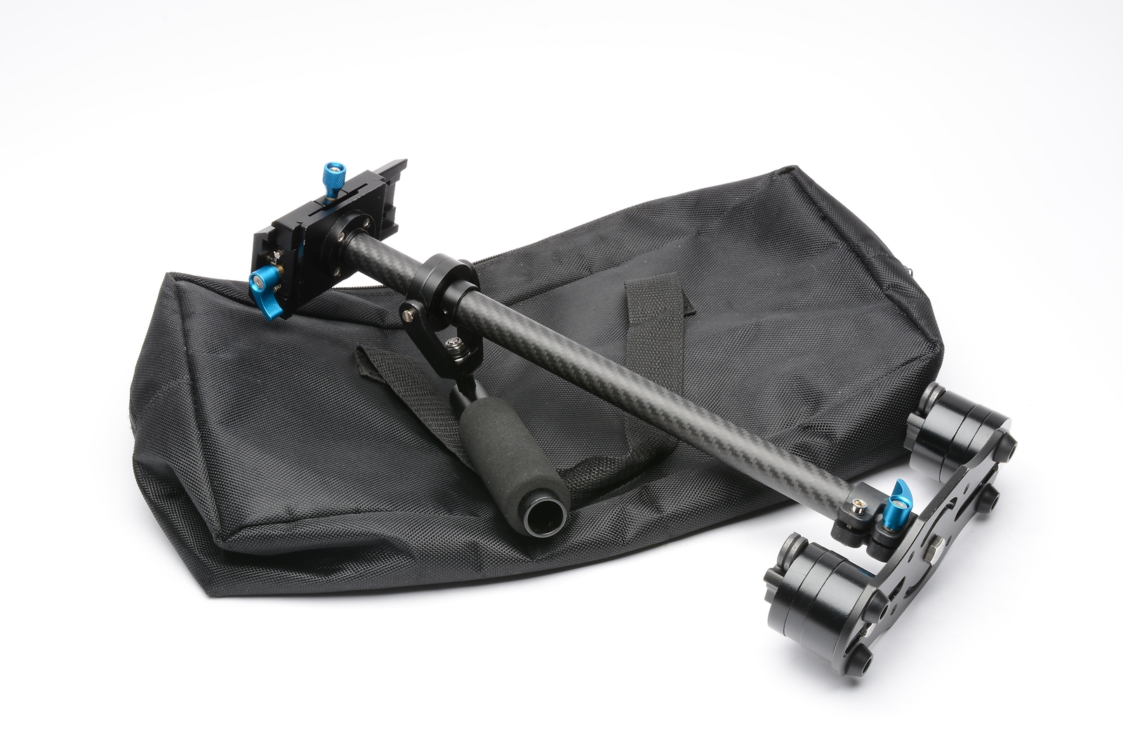 Yelangu S60T Carbon Fiber Handheld DSLR Stabilizer w/weights, case, QR plate