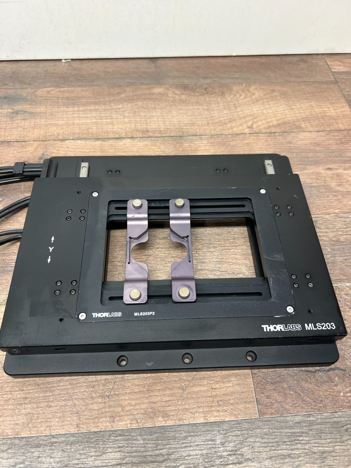 Thorlabs MLS203-1, XY Scanning Stage