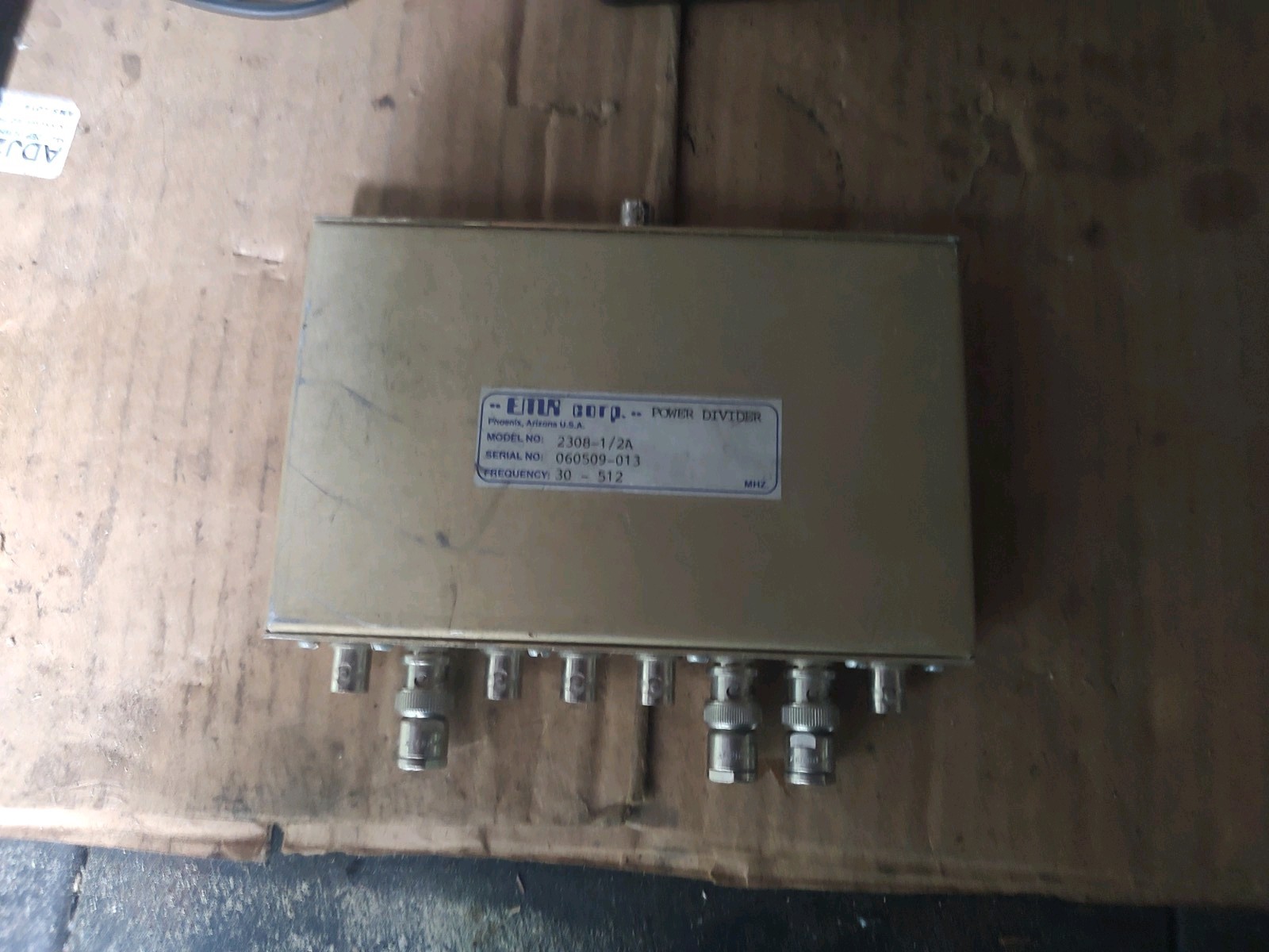 Emr Corp Power Divider 30-512 MHz.   Repeter Combiner        In Stove
