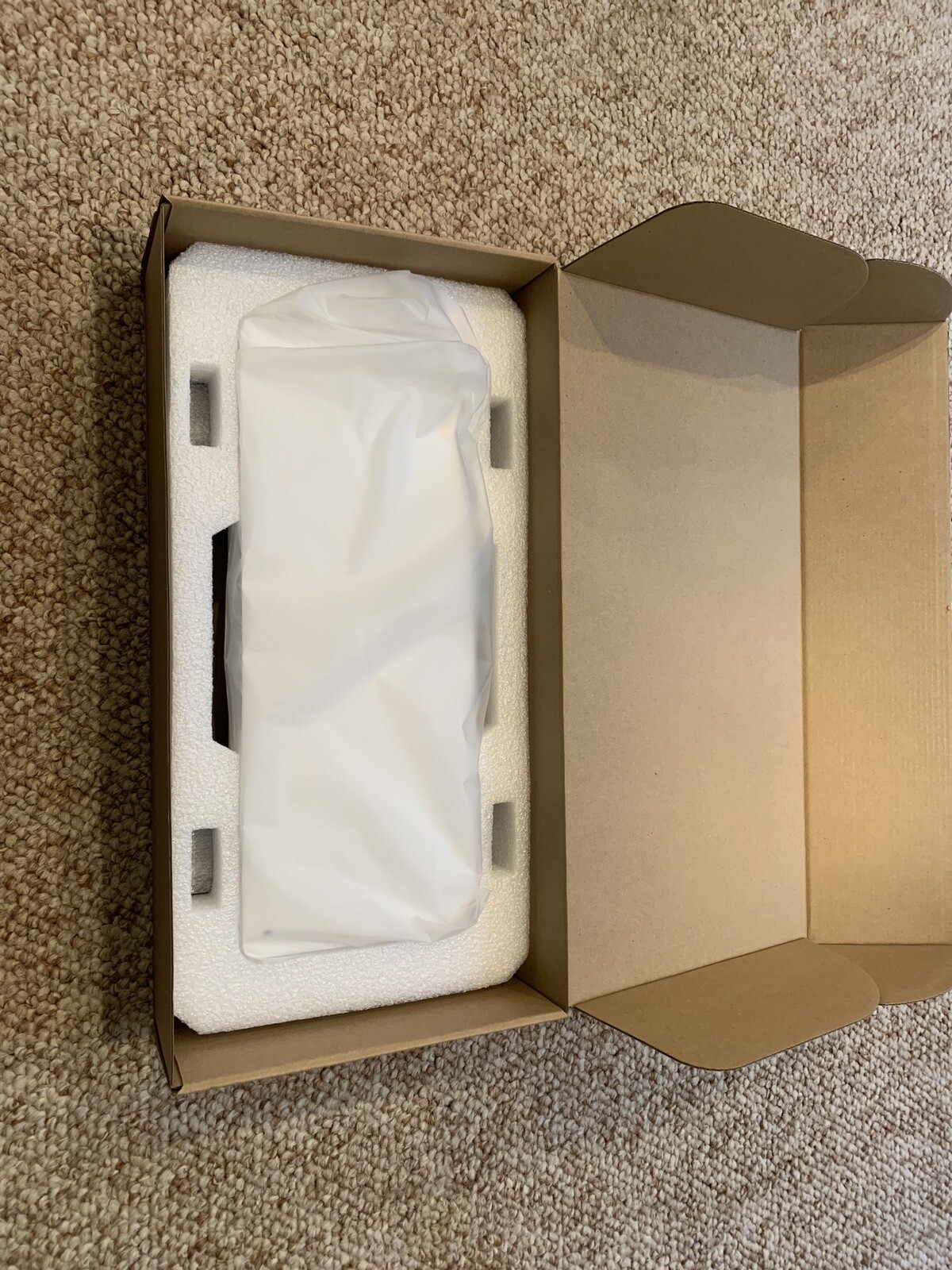 New Cisco CS-KITP60-K9 Webex Room Kit + CS-CODEC-PLUS Touch 10 KITPLUS TTC7-25