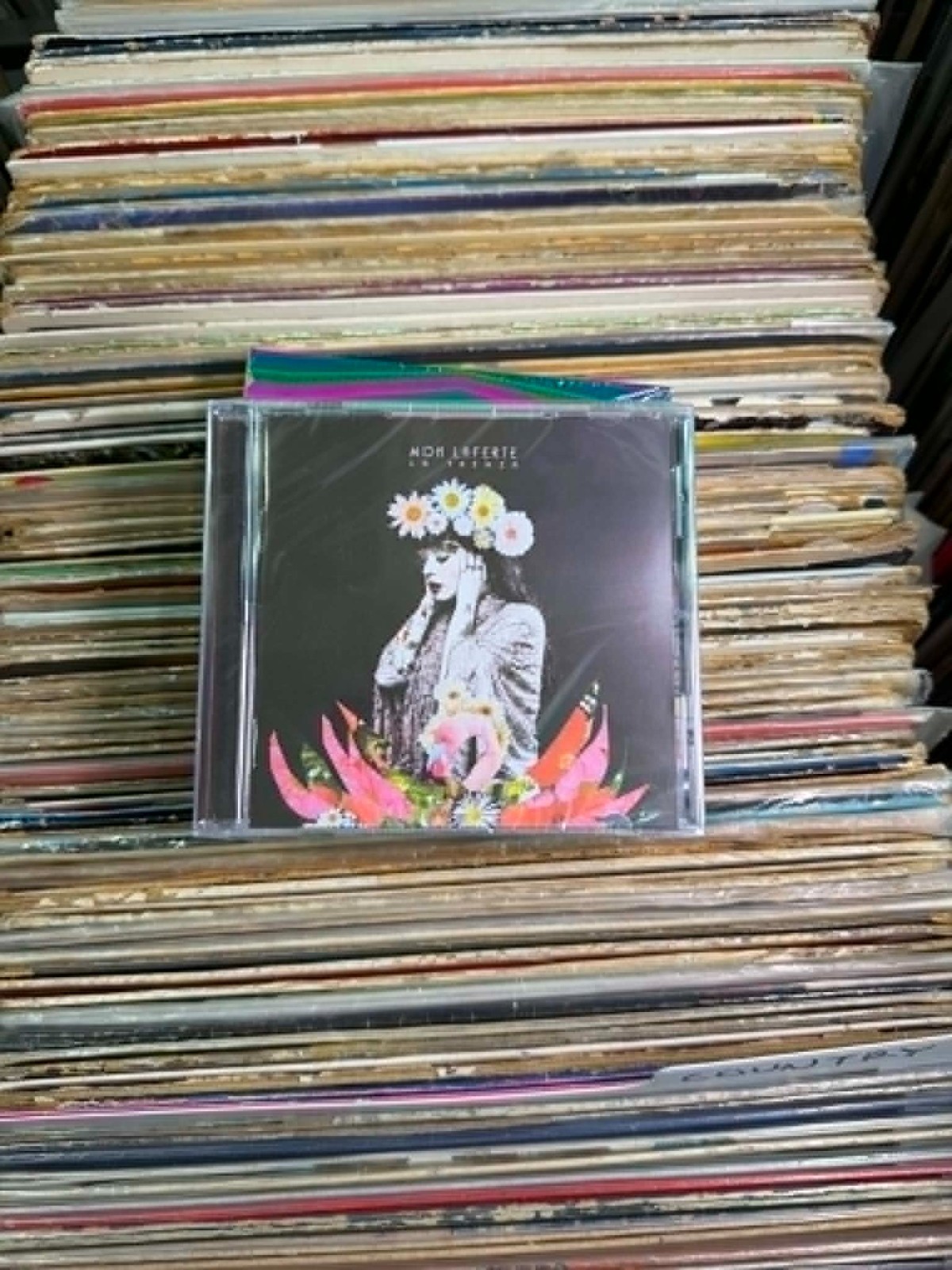 MON LAFERTE LA TRENZA CD SHIPS FREE FROM THE US