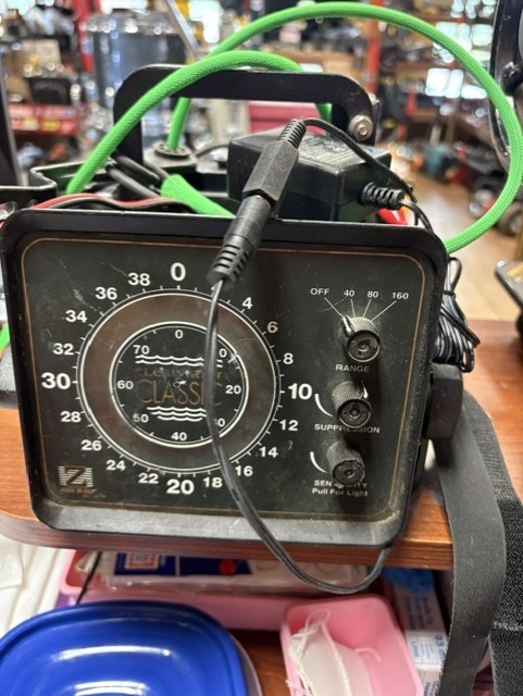 Zercom fish finder