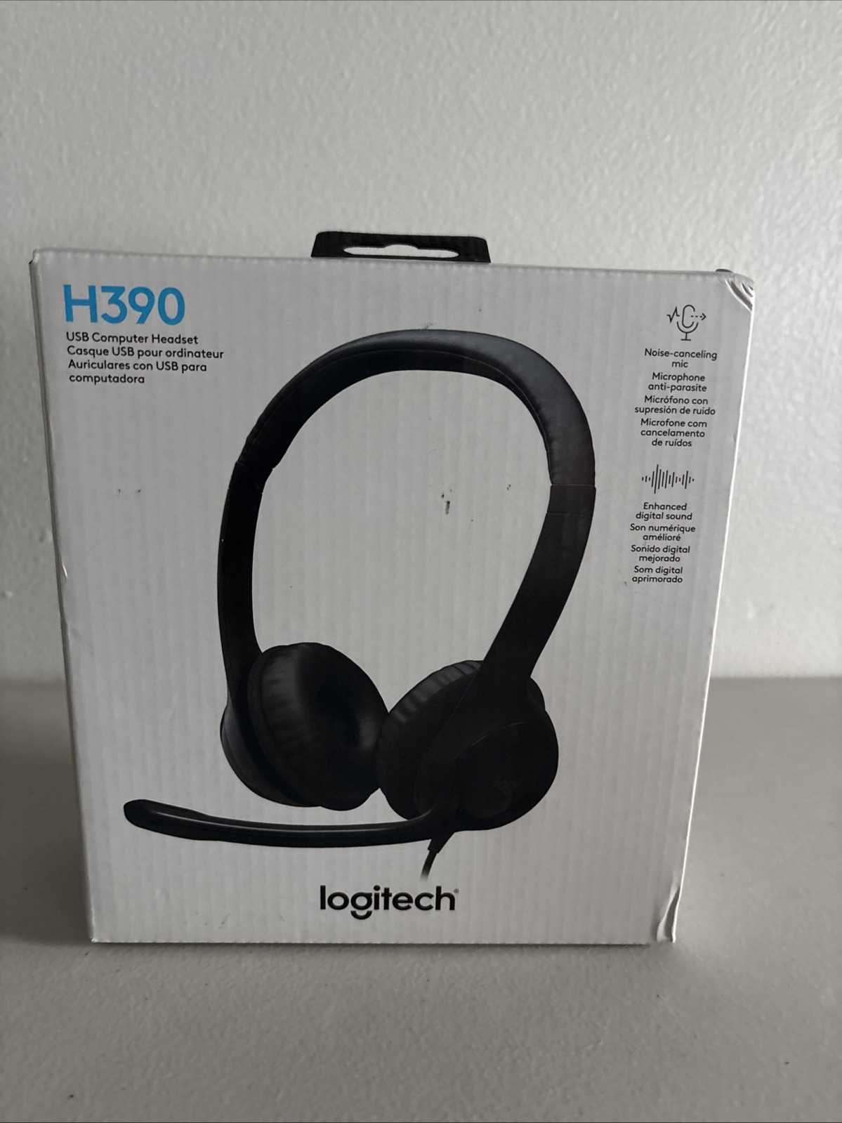 Logitech H390 Over-Head Comfort USB Headset w/ Noise-Canceling Microphone New
