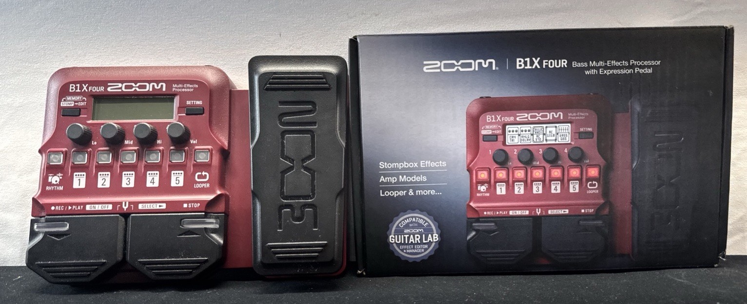 ZOOM B1X FOUR 4 MULTI-EFFECTS PROCESSOR BASS GUITAR EFFECT PEDAL LOOPER STATION
