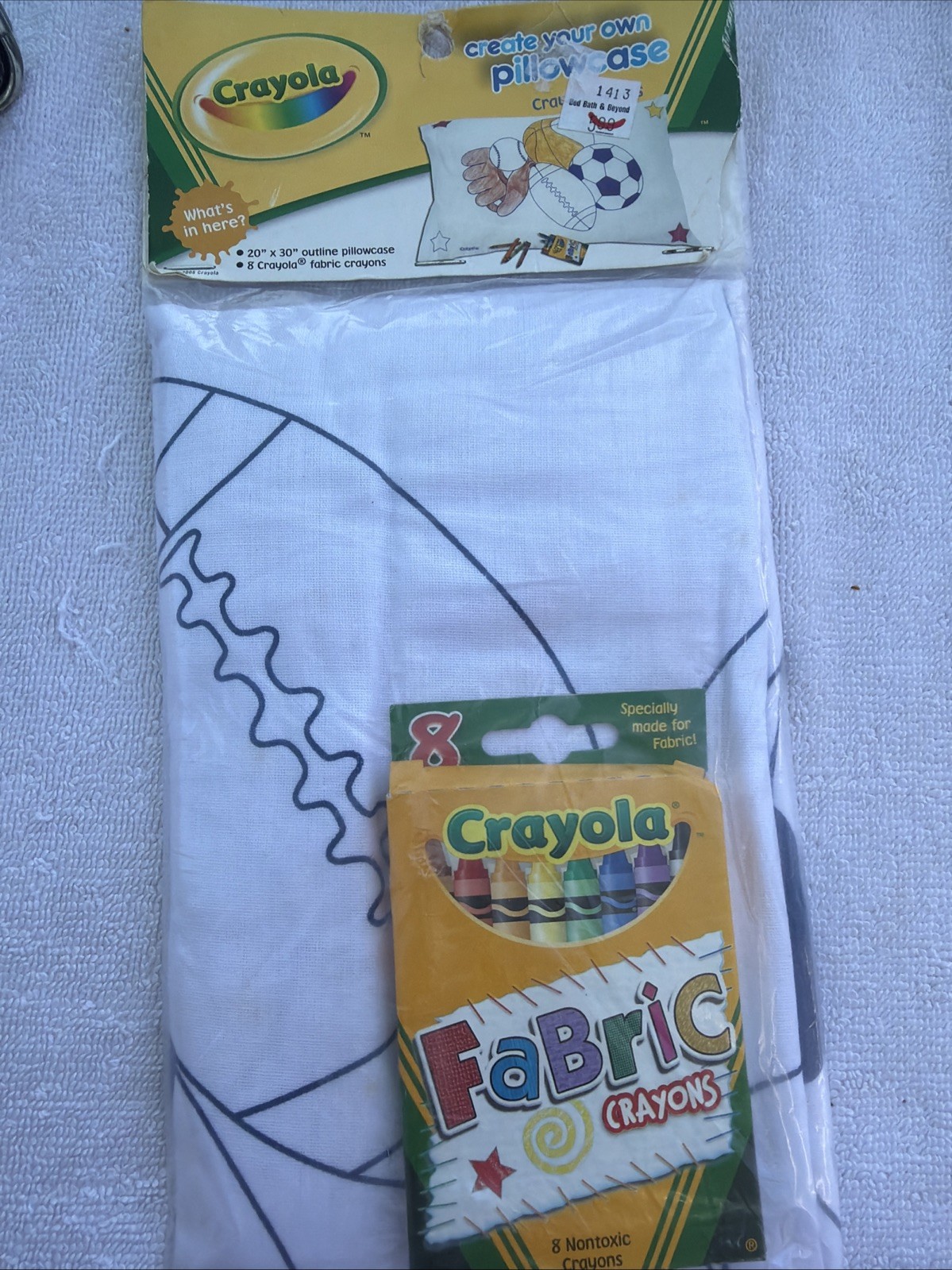 Hallmark Crayola Create Your Own Pillowcase Sports Design w/Fabric Crayons New