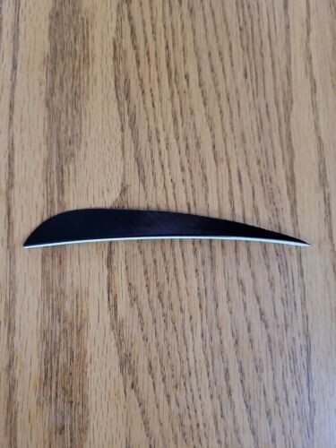5 inch Feathers Right Wing Parabolic Cut 100 pack Black