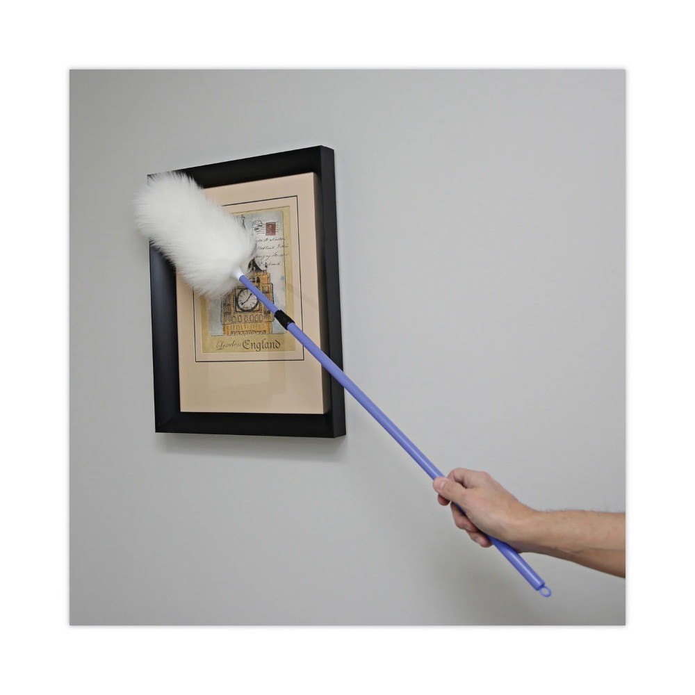 Extendable Lambswool Duster with Plastic Handle Adjustable from 35 to 48 Inches