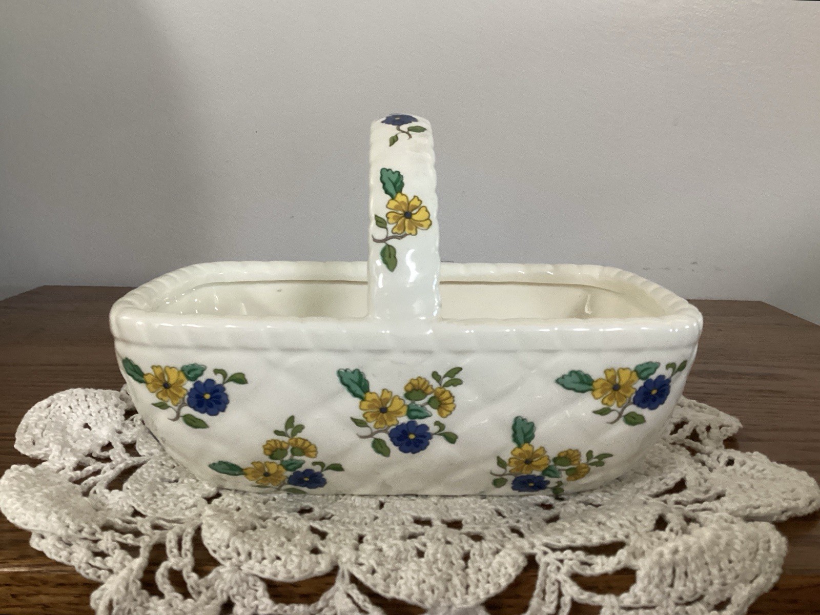 VTG Ceramic Basket With Floral Designs & Handle-VGC-Elizabeth Arden