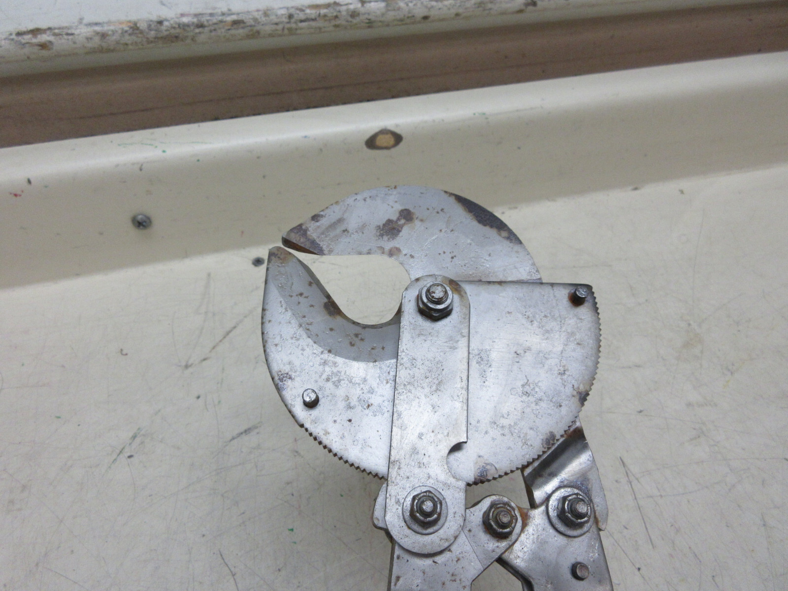 GMP 75249 750 MCM Ratchet Ratcheting Cable Cutter Used Free Shipping