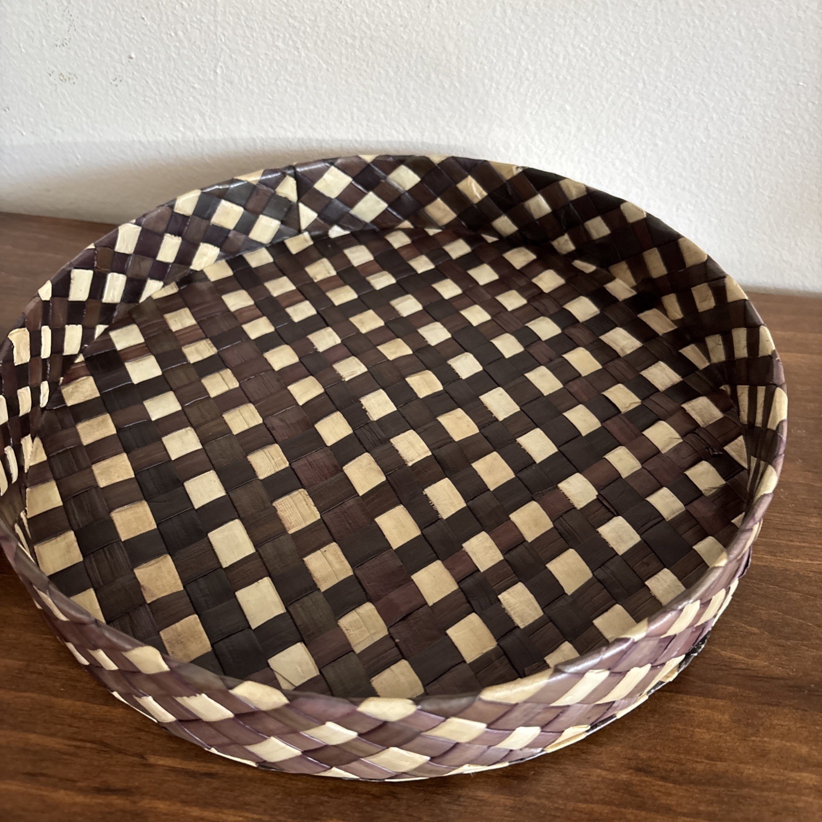 Handwoven Lidded Basket with Handle Checked Pattern