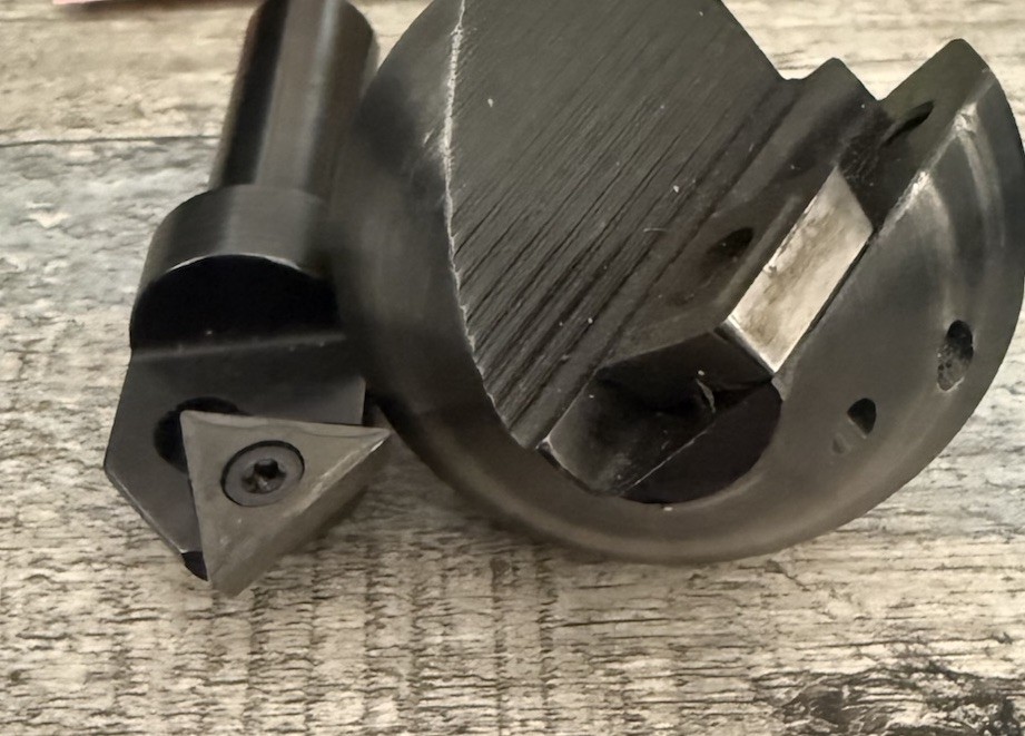 APT CC182 - CC182, 82°and APT CC282 - CC282, 82° Insert Countersink/Champfer