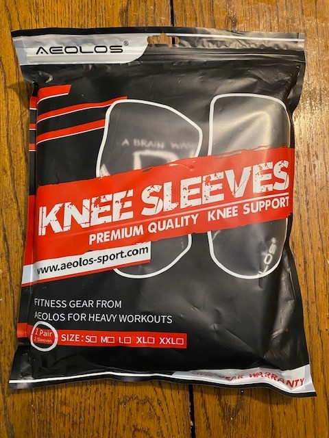 AEOLOS KNEE SLEEVES BRAND NEW IN PKG