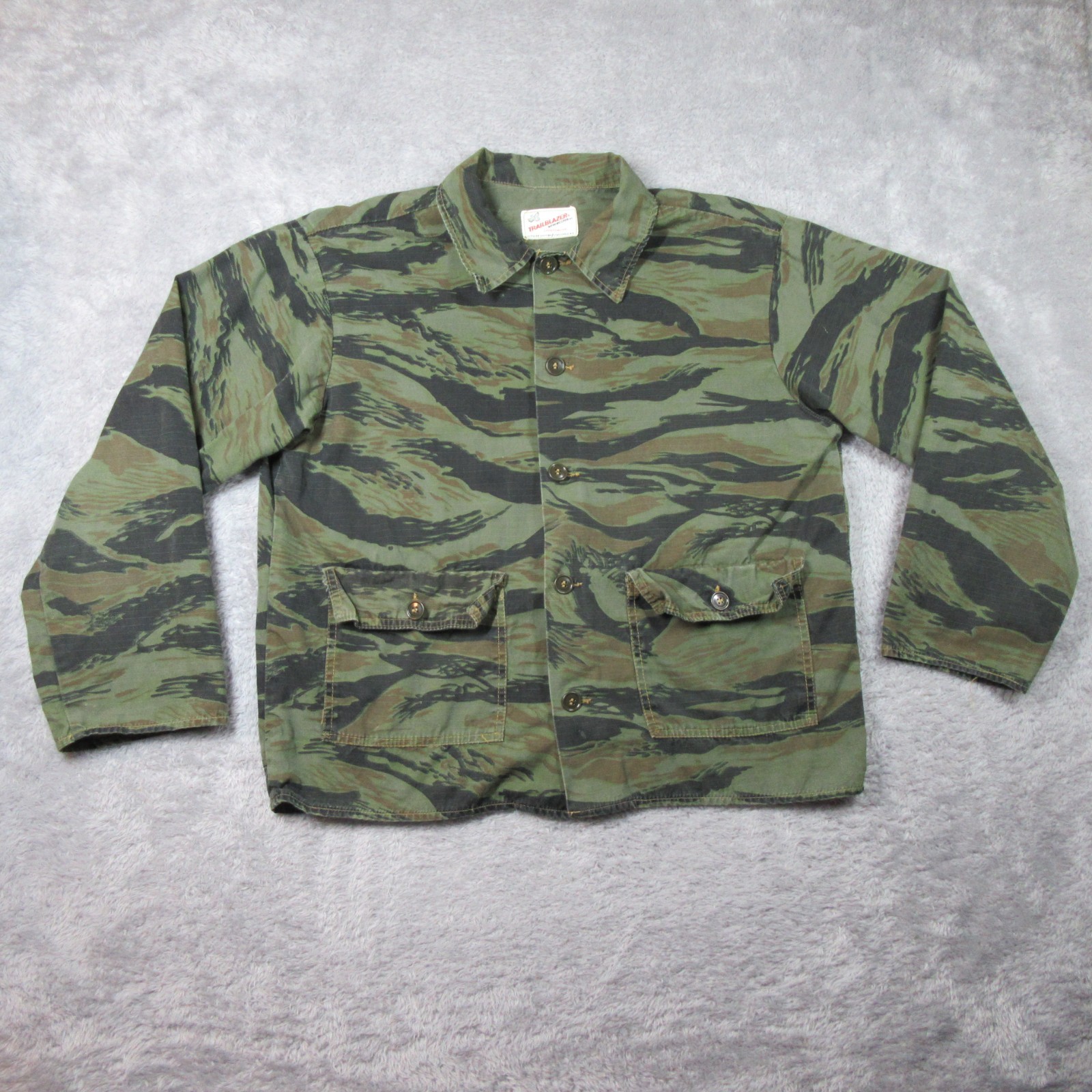 Vintage Trailblazer Winchester Shacket Mens Large Tiger Stripe Camo Hunting