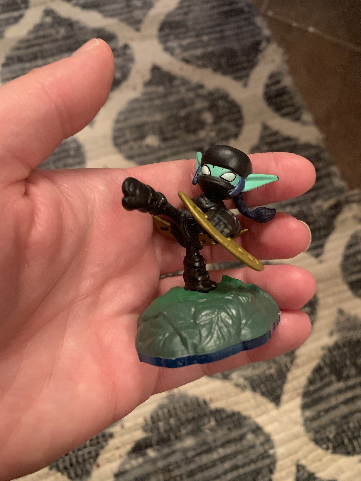 Skylanders Swap Force Ninja Stealth Elf Figure Activision 2013 Sticker Code Card