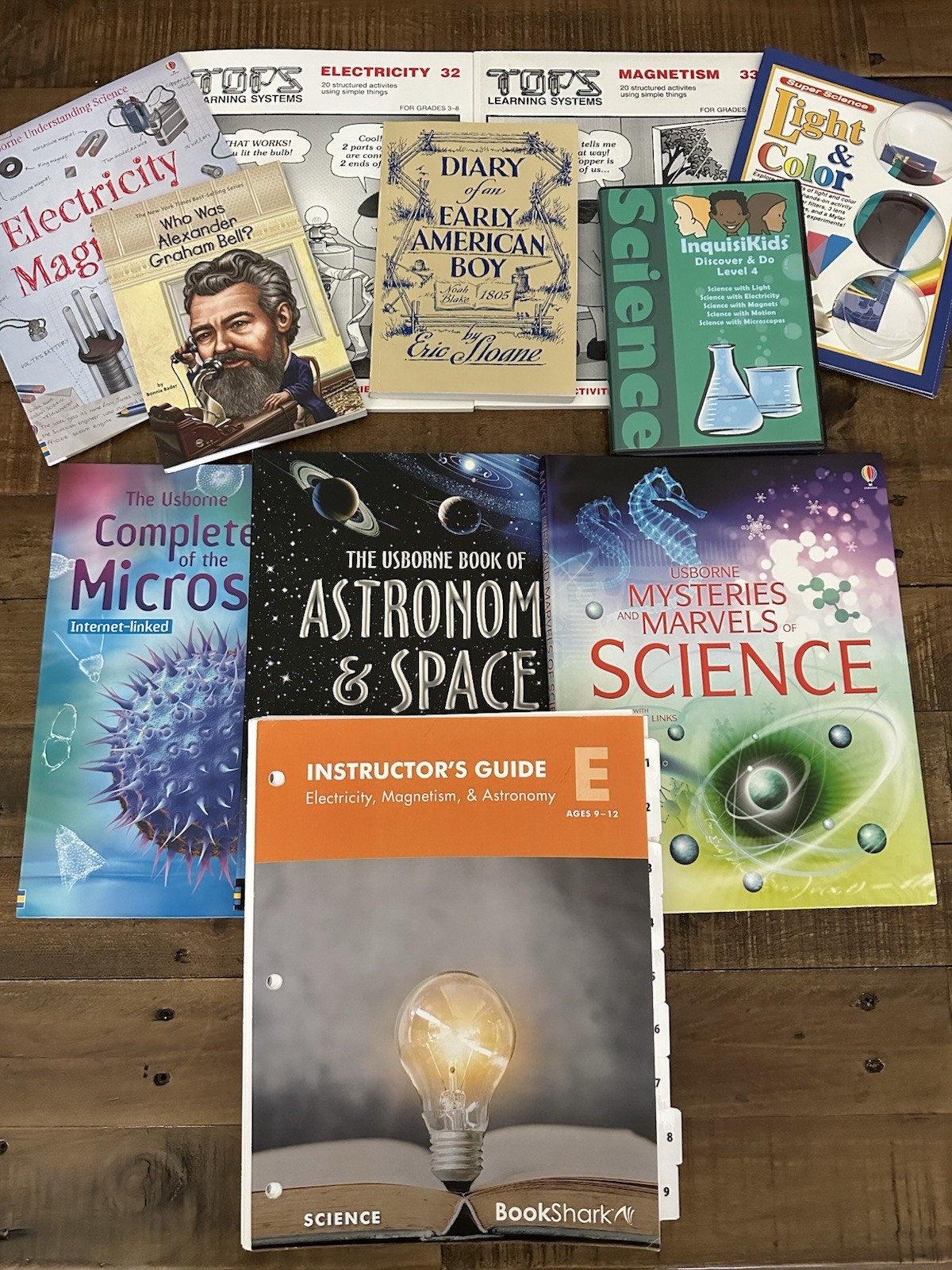 Bookshark Science Level E IG and Books 2020