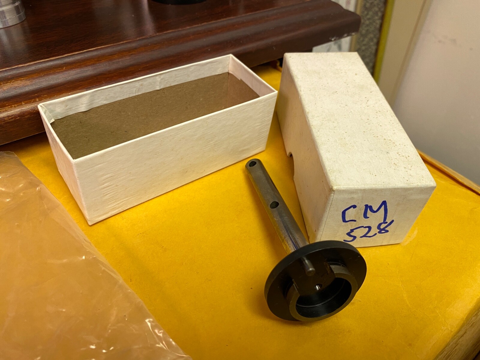 CENTURY - Lavezzi Intermittent Cam Shaft P/N CM 528 NOS MIB 35mm Projector