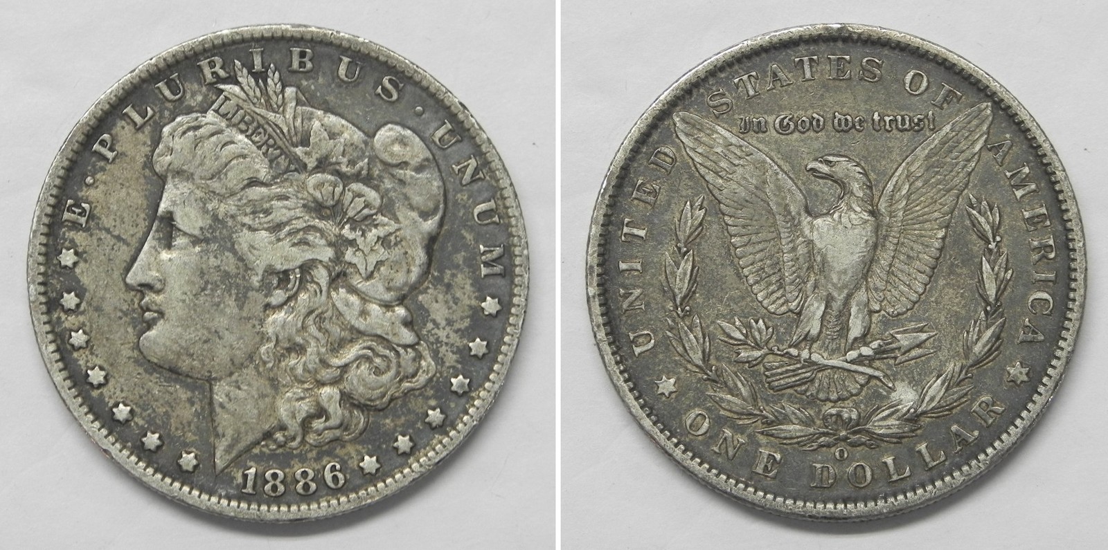 X7208  1886-O Morgan Dollar, XF