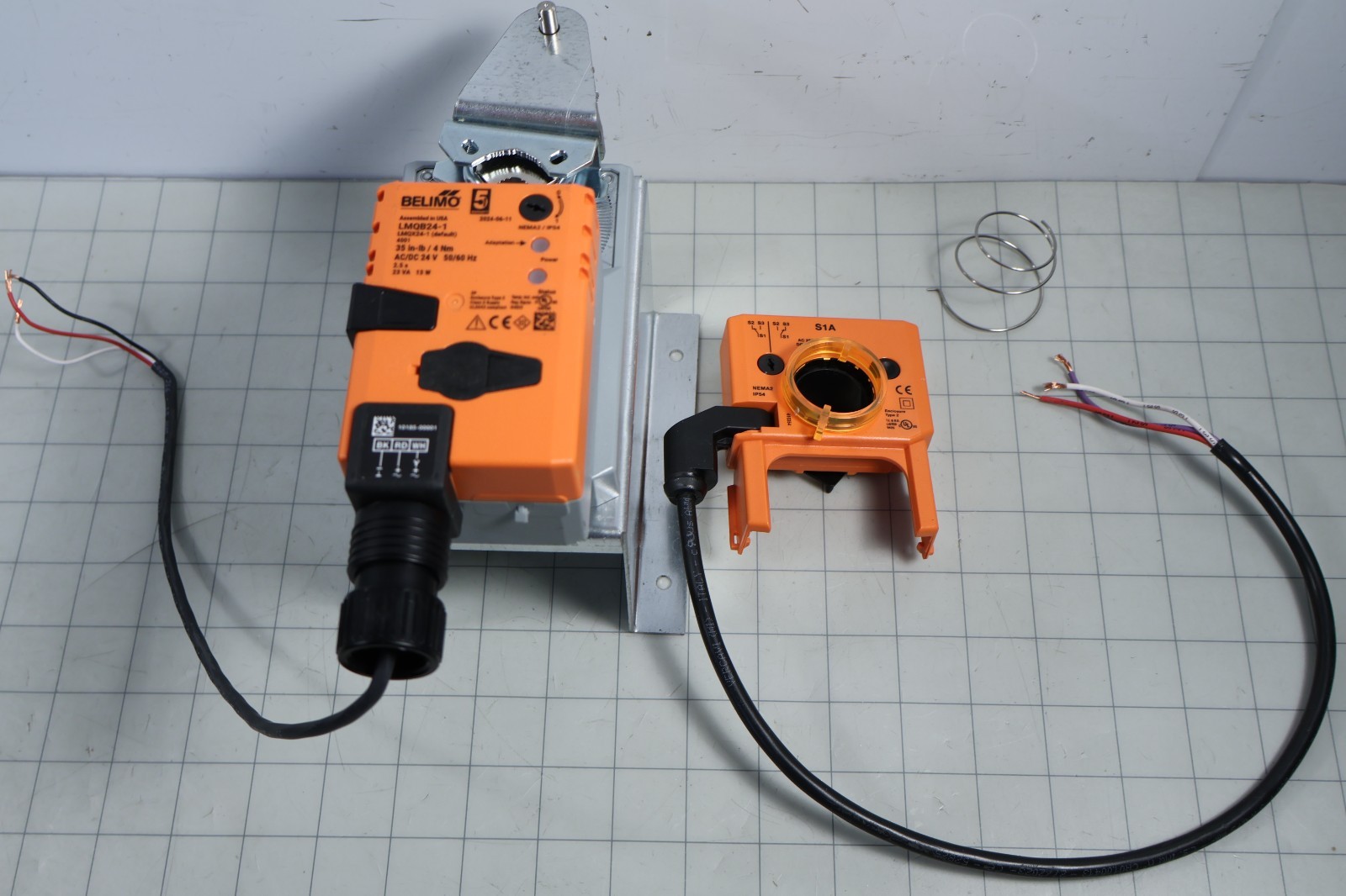 Belimo LMQB24-1  Damper Actuator & S1A NEW