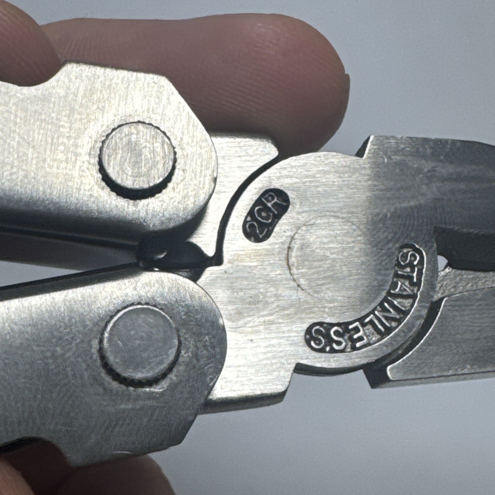 Mint Protocol 11 N 1 Silver Multi Tool + Belt Sheath Knife Blade Pliers Clean