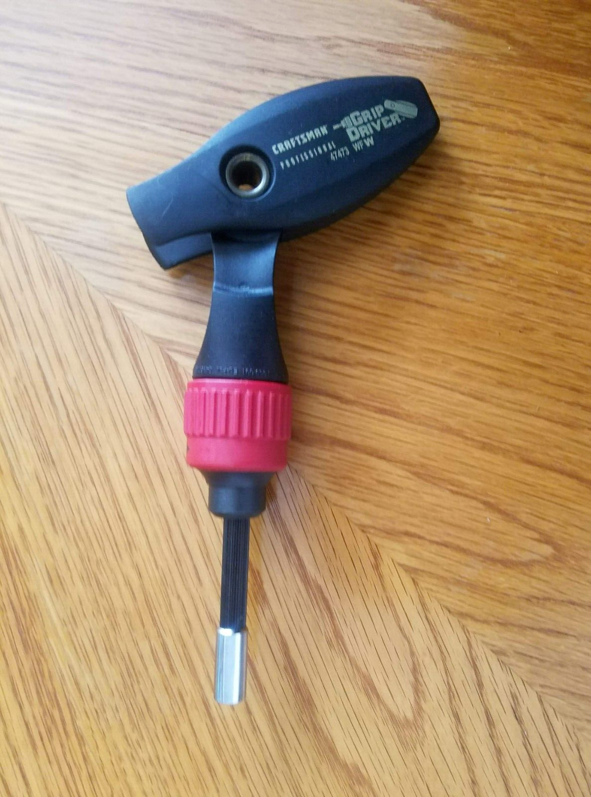 NEW CRAFTSMAN PROFESSIONAL RATCHETING MAGNETIC ANGLE SCREWDRIVER 47473