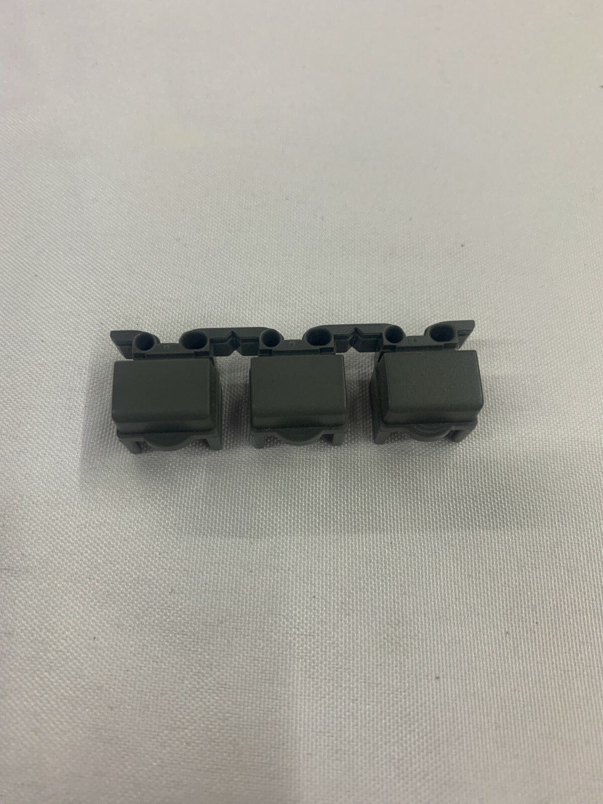 Yamaha mox6  mox8  WU893600 Button MO Triple  Not Lit