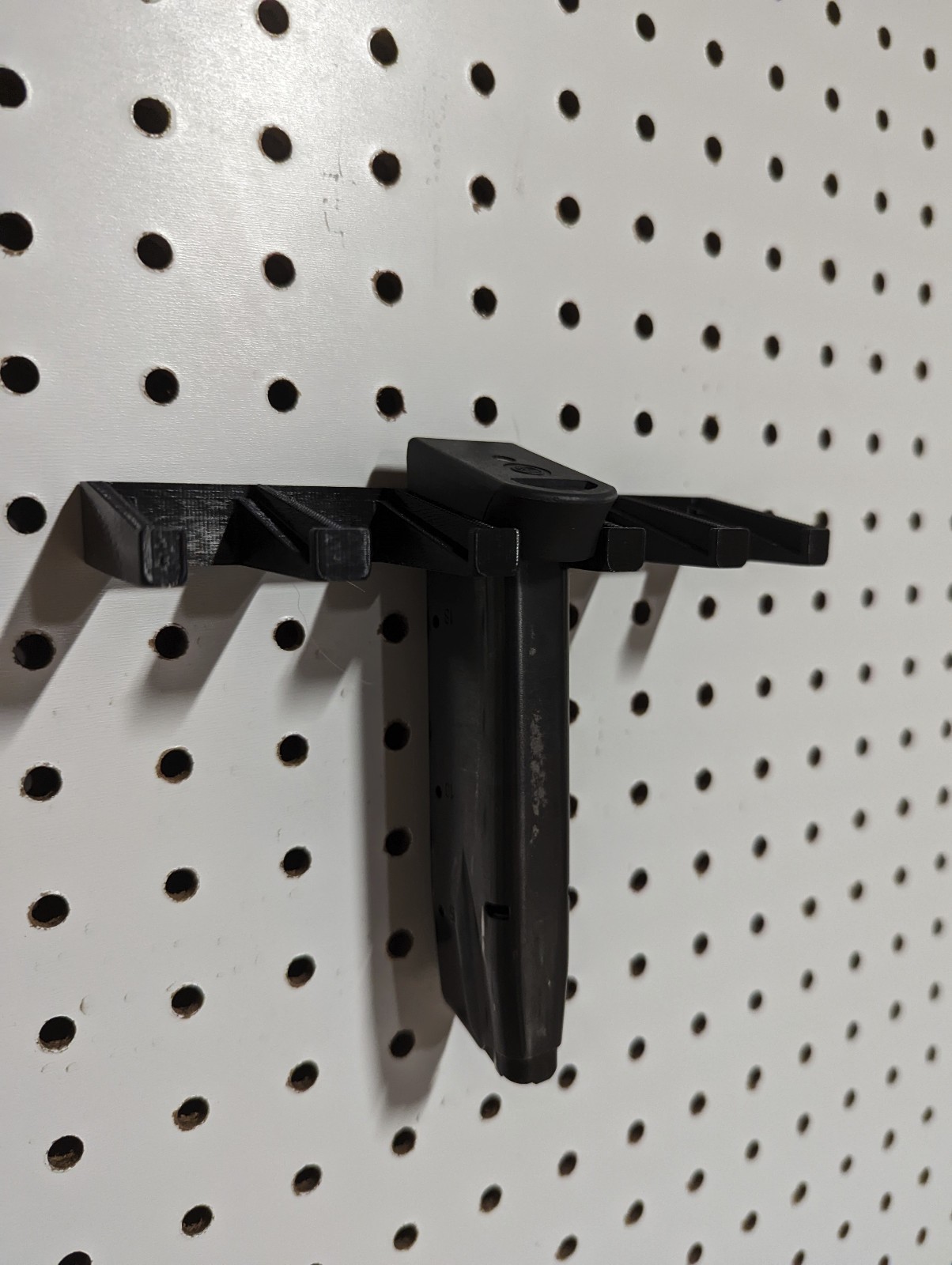 Mount for IWI Jericho 941 Mags - Pegboard | Magazine Holder Storage Rack