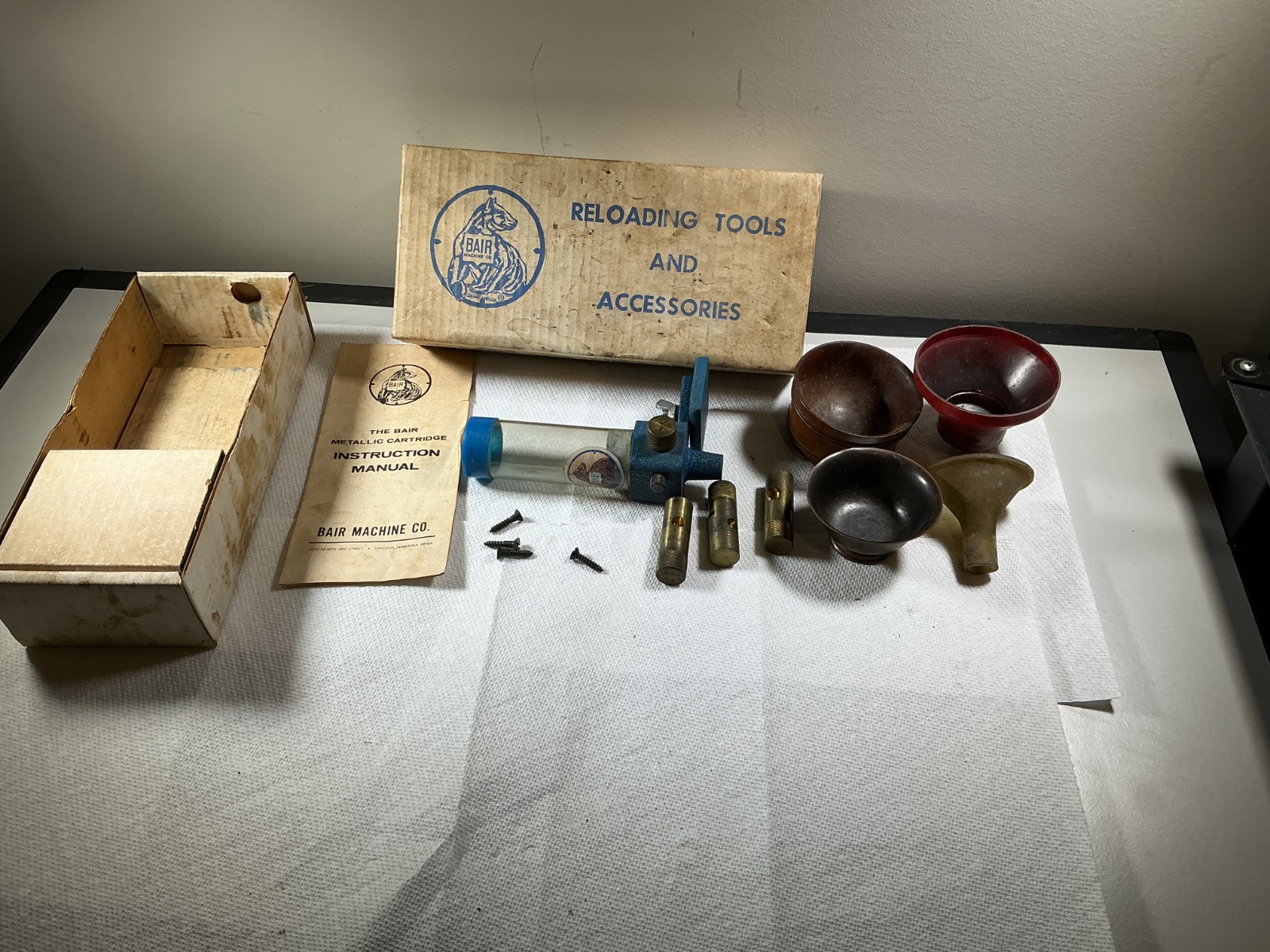 Vintage Rare Bair Pistol Drop Powder Measure #315 Plus Extras
