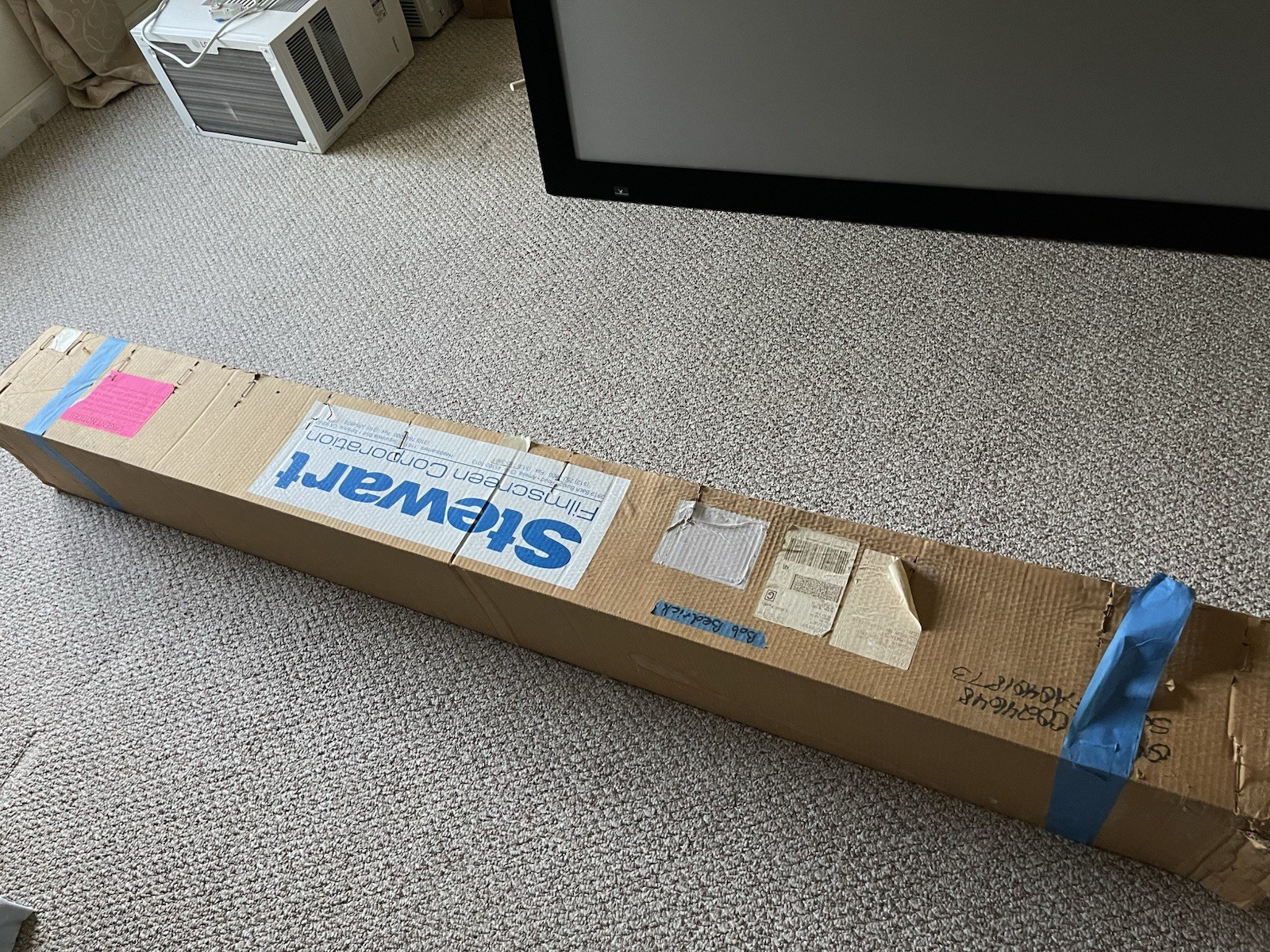 Stewart Firehawk Filmscreen 82 inches 16x9
