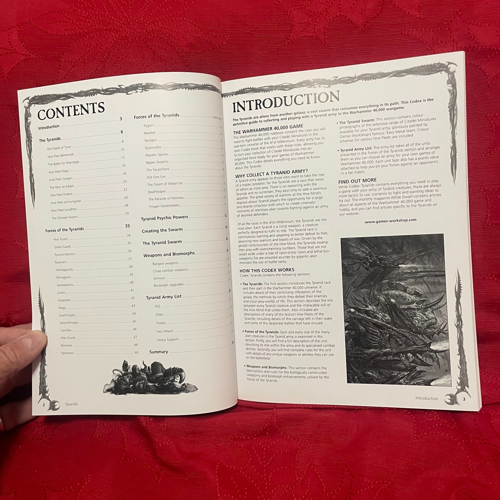 Warhammer 40K Codex Tyranids Games Workshop 2009 5th Edition Softcover