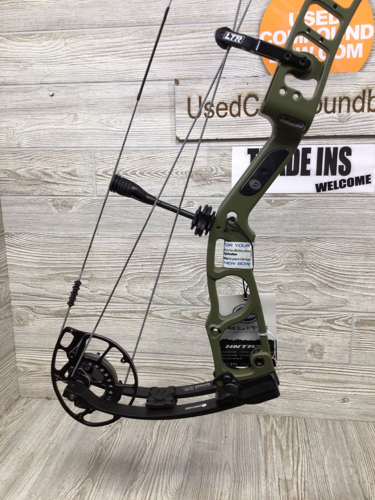 Elite HNTR33 OD green RH Bow 60-70#
