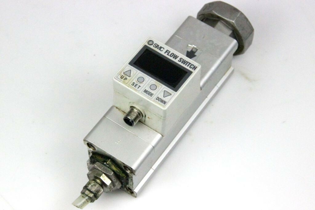 Smc Digital Flow Switch Air Pf2a703h F10 69