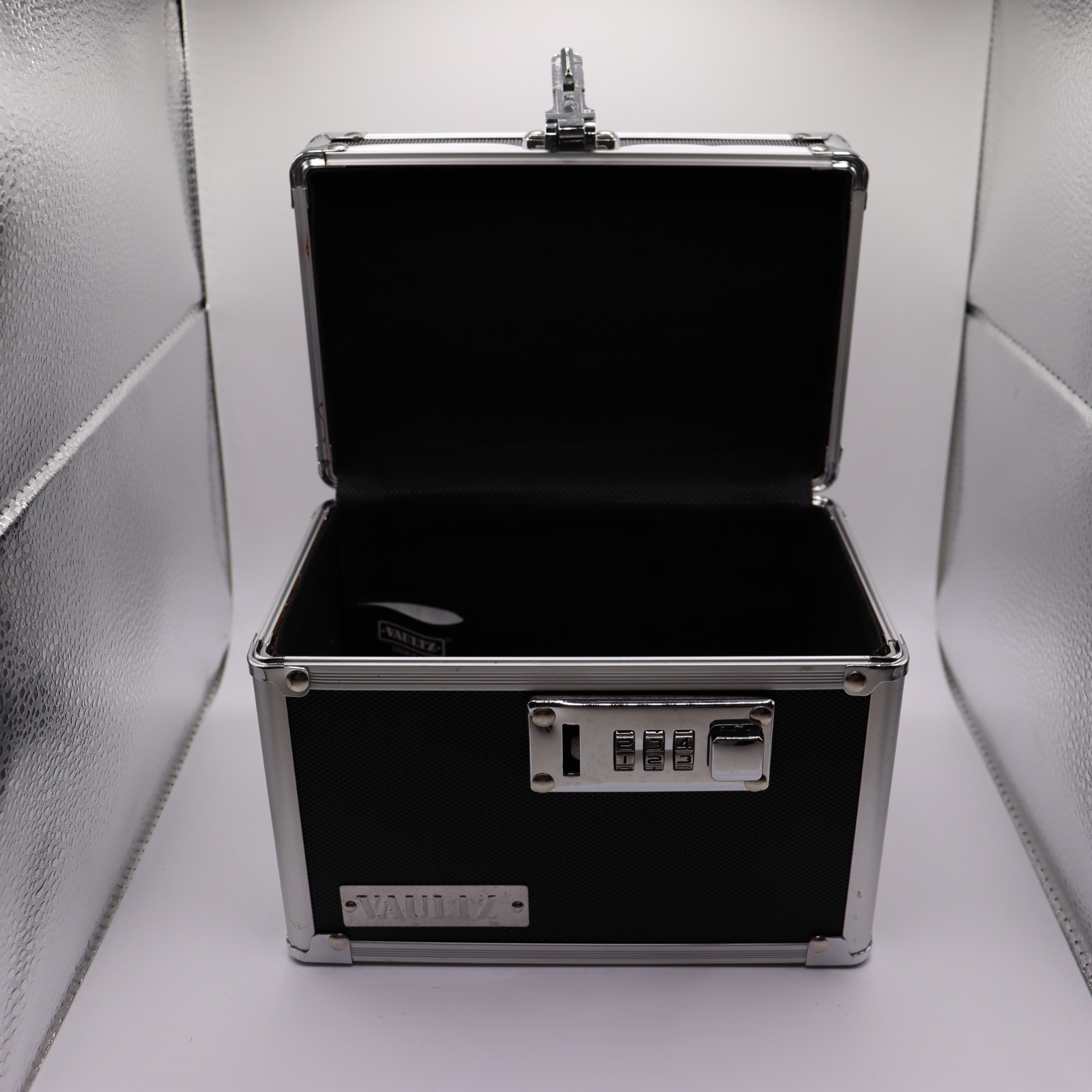 Vaultz Locking Box 7x6x5 Good Condition with Locking Code