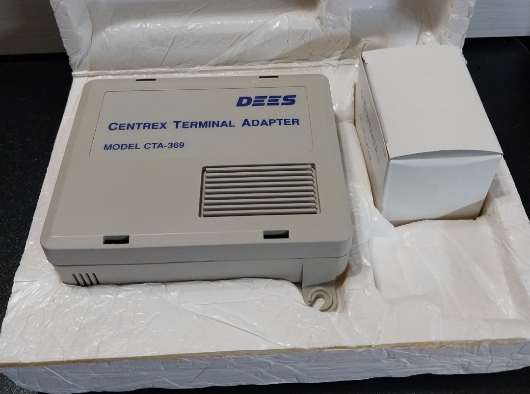 DEES CTA-369 Centrex Terminal Adaptor & Power Supply