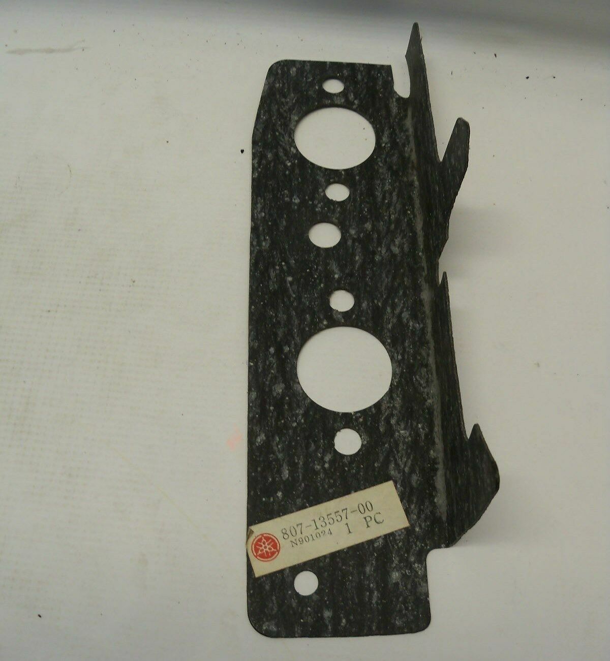 YAMAHA SL 396 Carburetor Intake Gaskets 807-13557-00-00 1969 SL396 PAIR LOT of 2