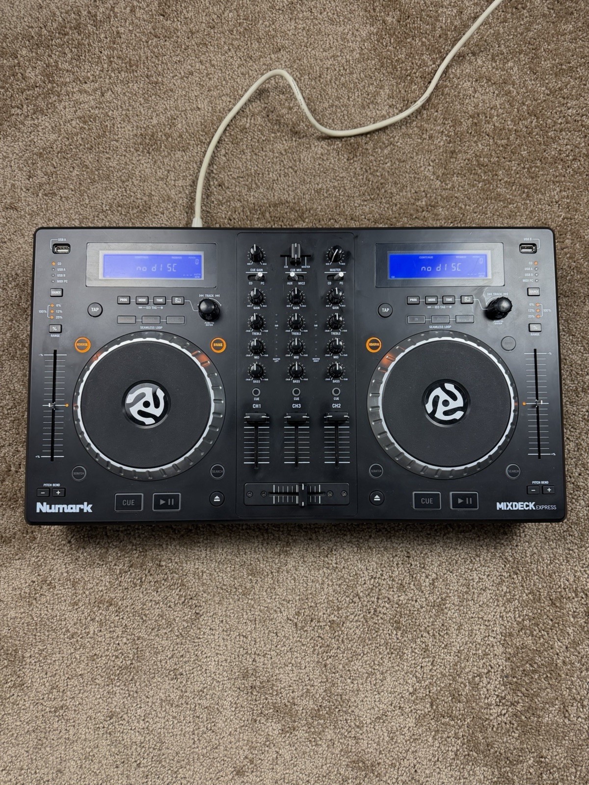 Numark MIXDECK EXPRESS DJ Controller