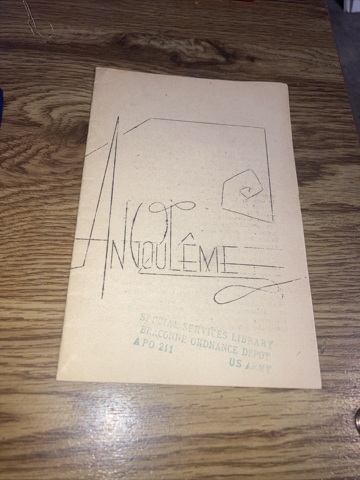 Angouleme Special Services Library  Pamphlet US Army APO 211