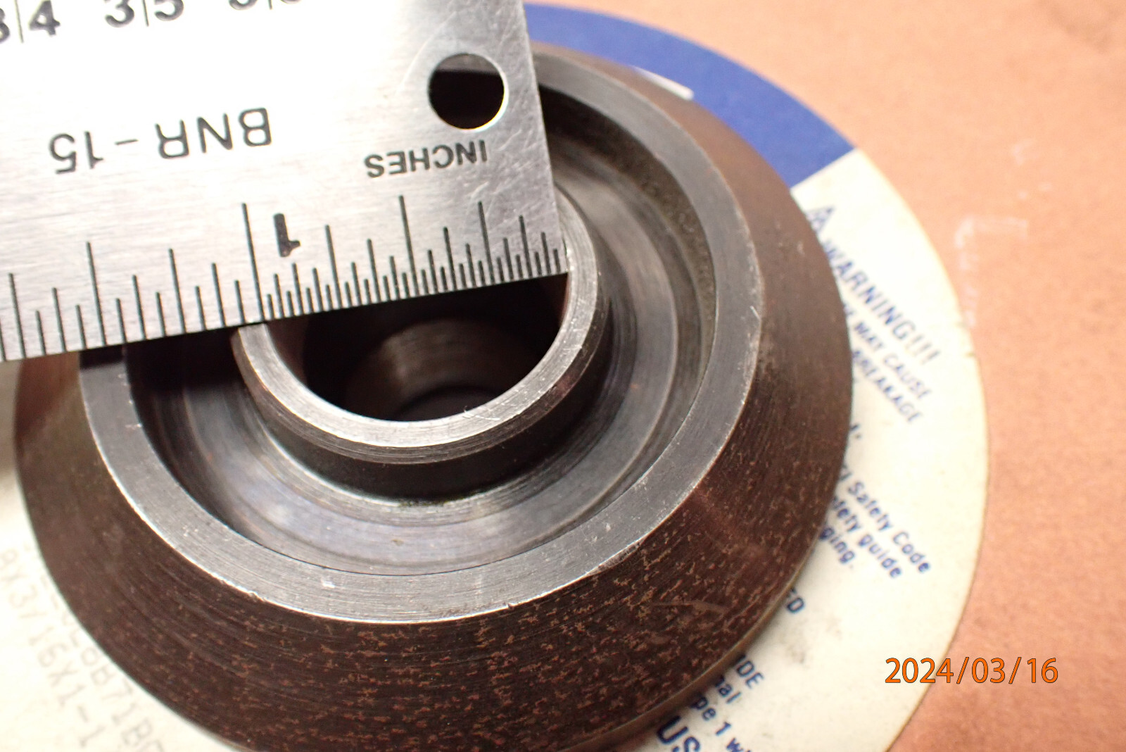 LOT WB: SURFACE TOOL CUTTER GRINDER L.H. ARBOR WITH GRINDING WHEEL