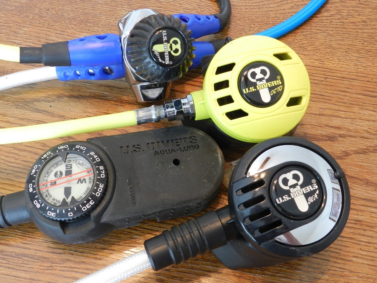 US DIVERS MICRA SEA4 REGULATOR SET-SERVICED