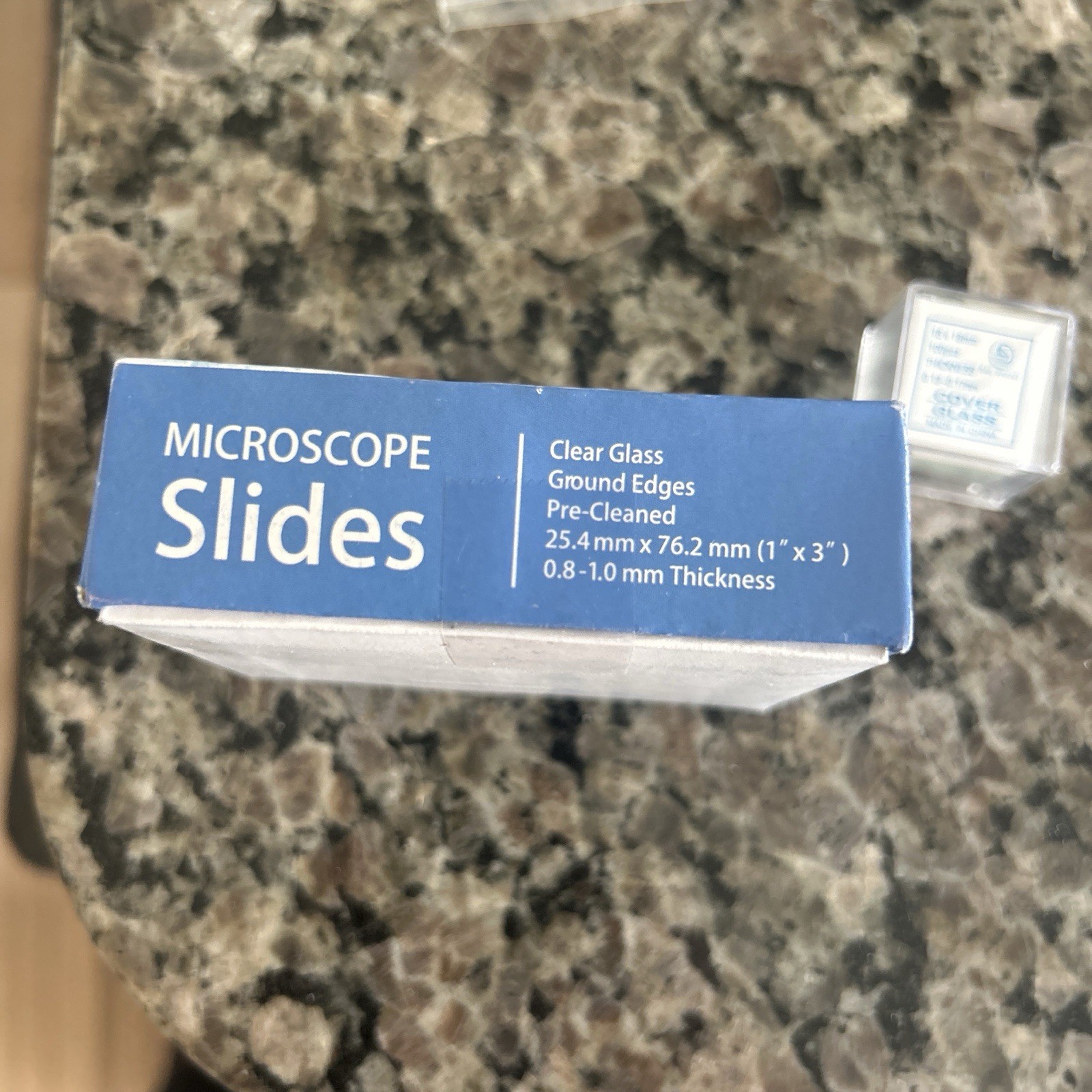 AmScope 50 Pre-Cleaned Blank Microscope Slides + 100 22x22mm Square Cover Glass
