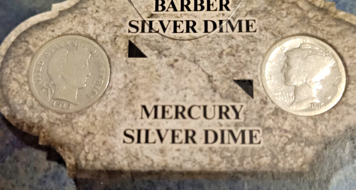 Two Silver Dimes Made Same Year 1916 - Barber & Mercury