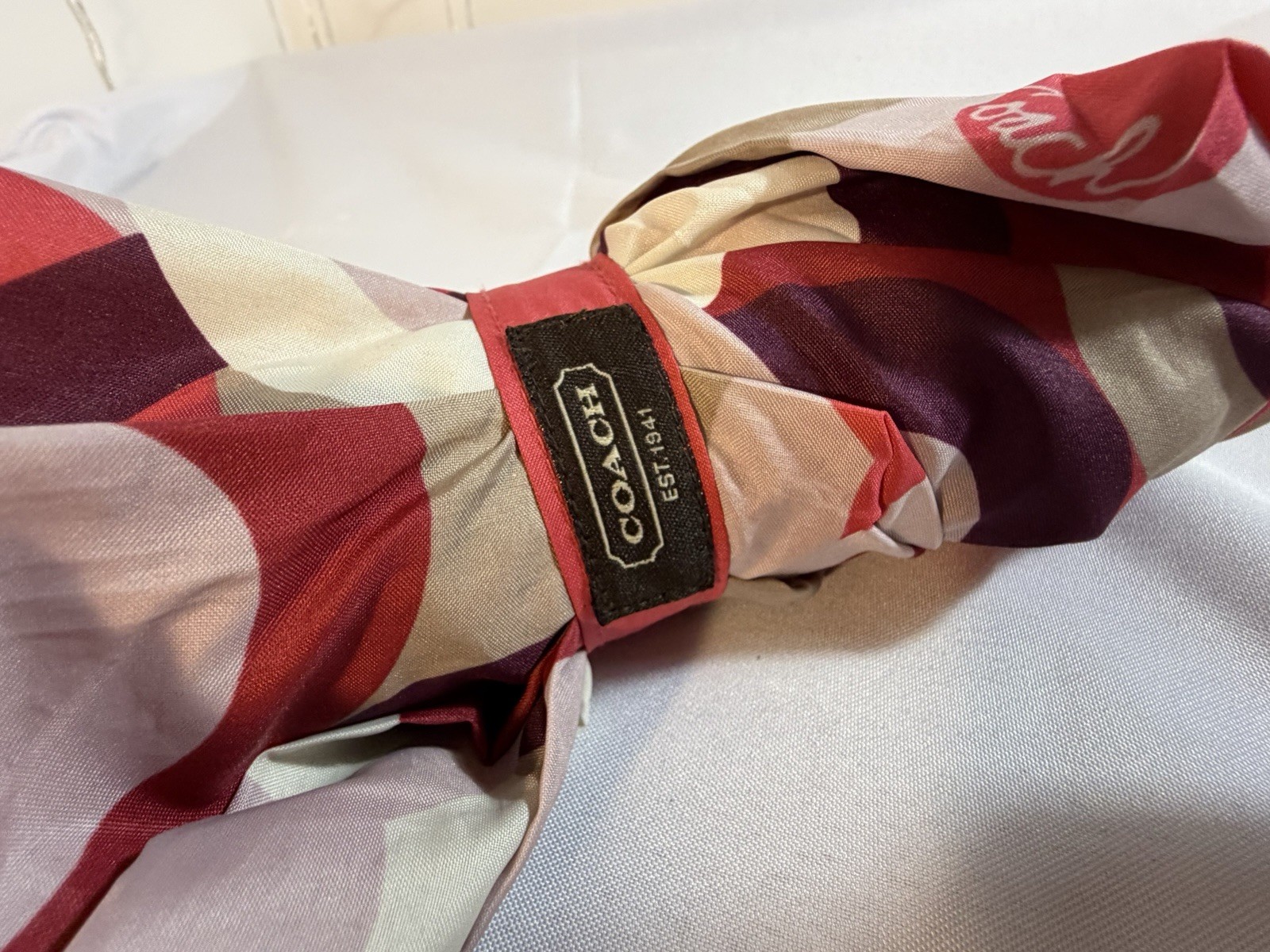 Coach Logo Compact Folding Umbrella Auto Open Red Purple Geometric Print