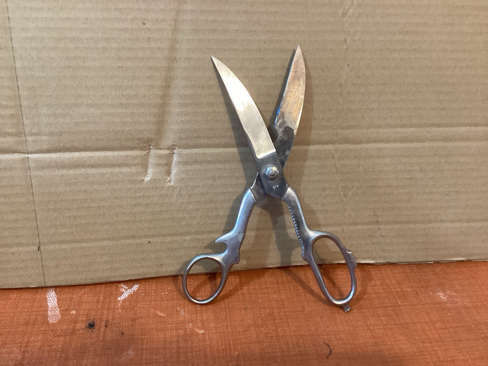 Vintage Scissors Chrome 8” Take Apart Serrated Kitchen Shears Italy Used