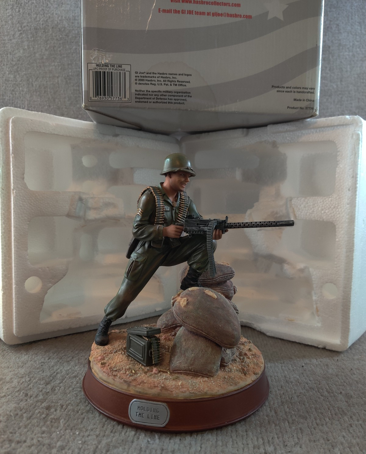 Hasbro GI Joe Holding The Line Military Series Statue Figurine Soldier 2000