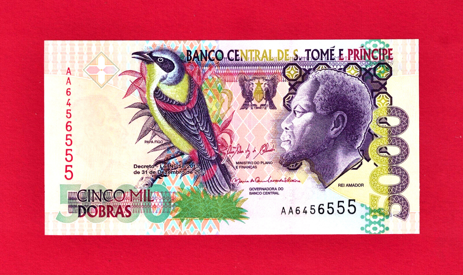 St Thomas & Prince São Tomé & Príncipe 5,000 Dobras 2013 UNC Note (P-65d) Diff #