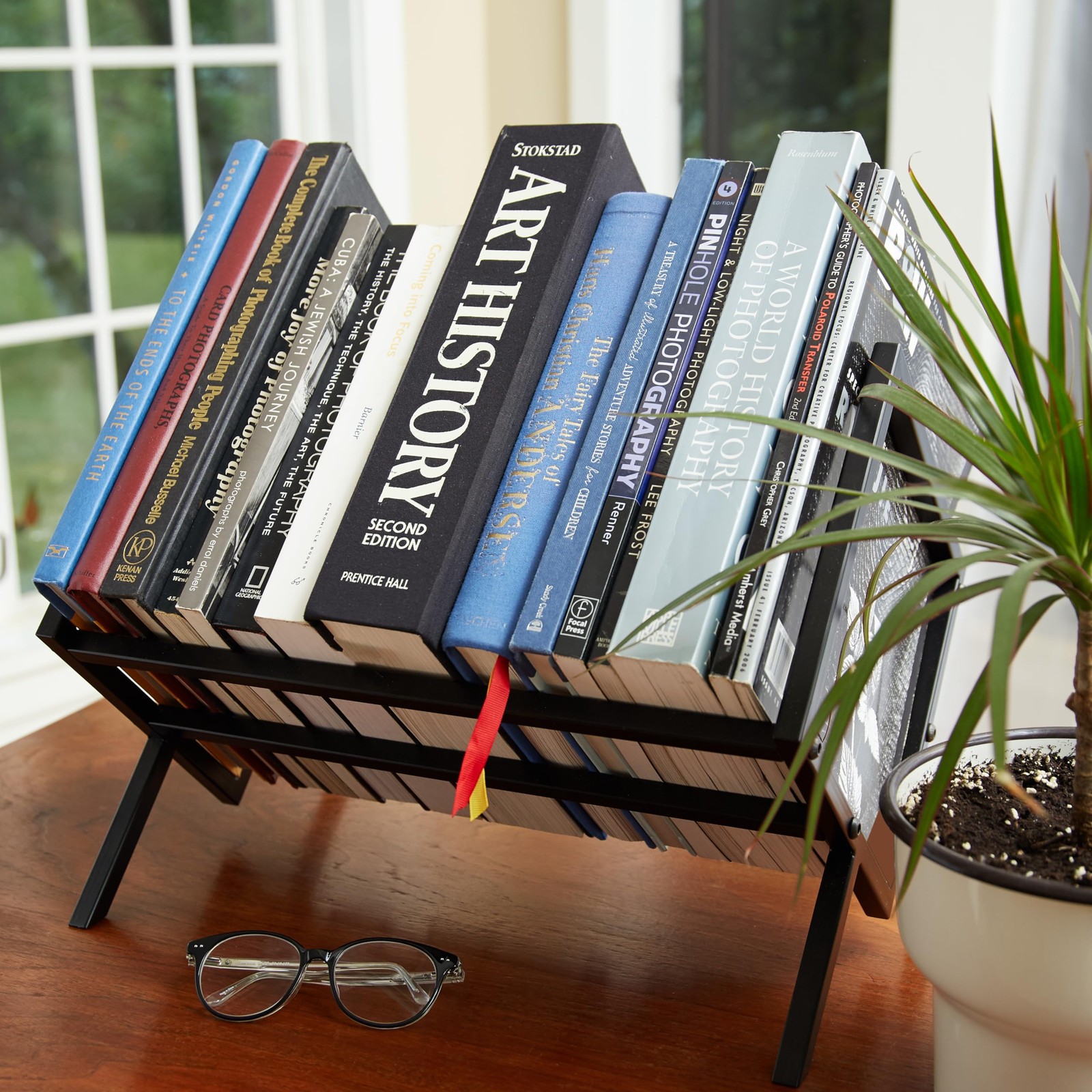 MODERN VINYL Record Holder - Matte Black Metal - 80-100 LP Storage - Simple,