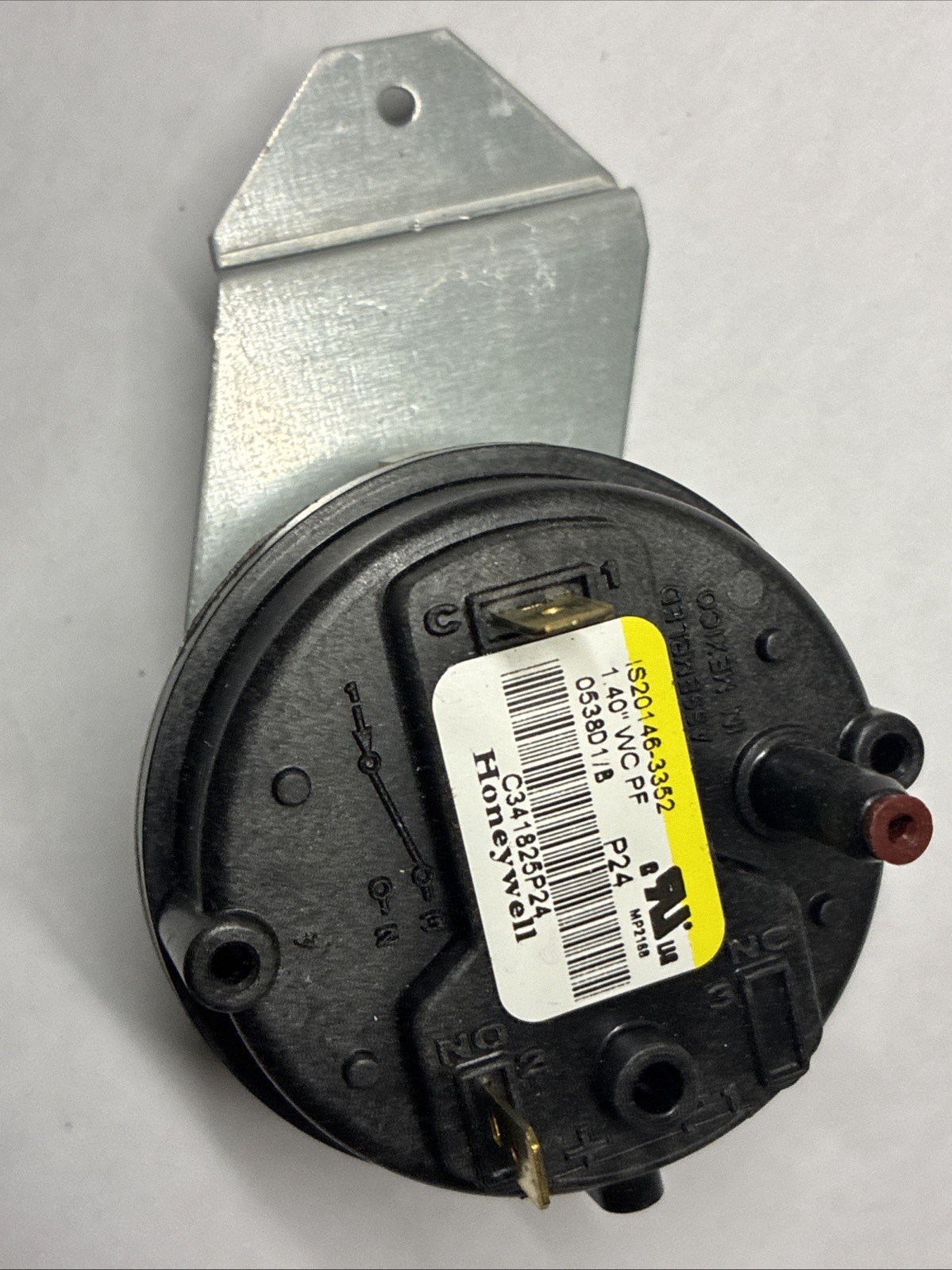 SWT02523 - Trane Service First OEM Furnace Replacement Air Pressure Switch