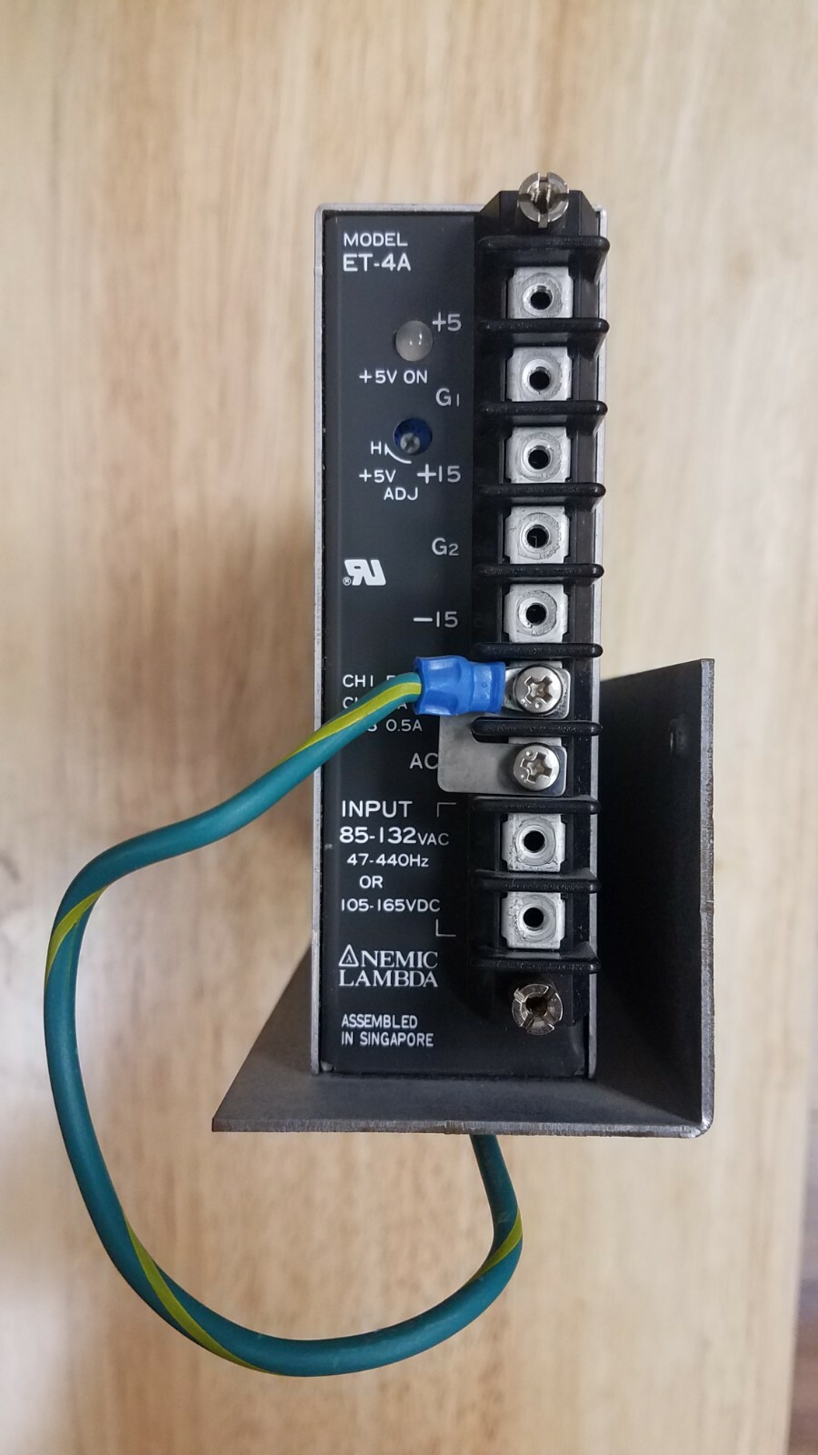 (N) LAMBDA  / POWER SUPPLY Model ET-4A   /  (B526b)