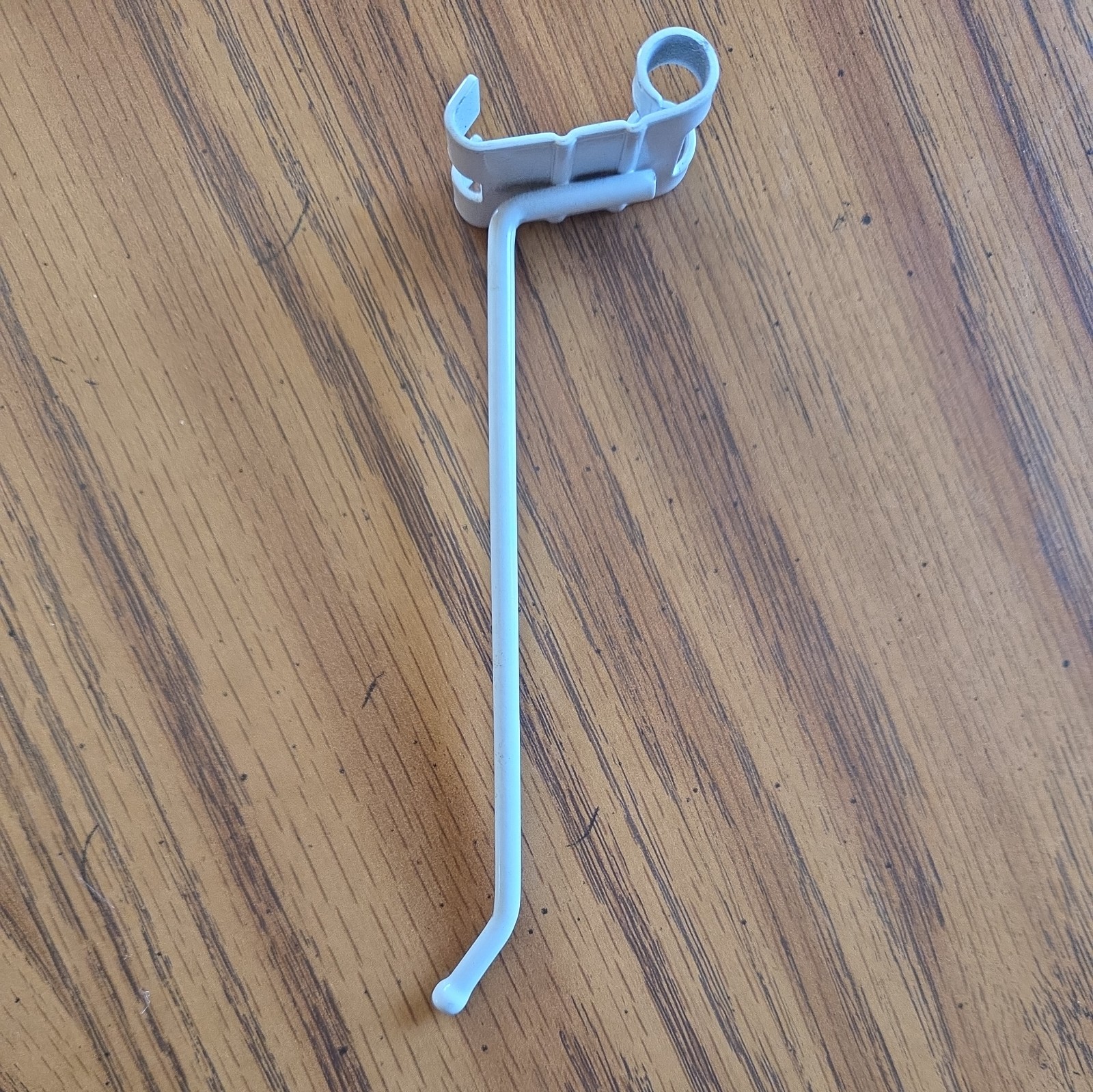 Shelf Display Hanger Hooks 4.5" x 1" wide White Metal Painted Used Good 9pcs