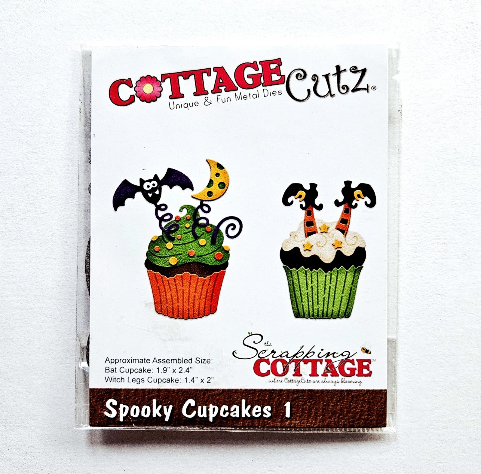 SPOOKY CUPCAKE 1 Cottage Cutz Cutting Dies Halloween Witch Shoes Bat Moon um340