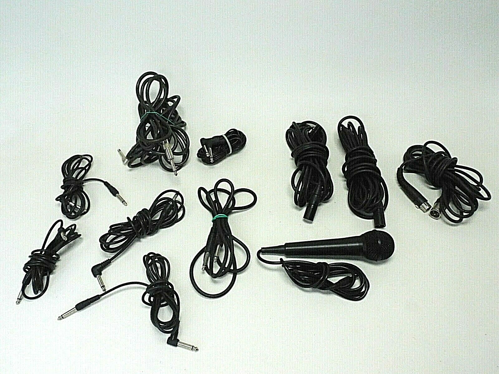 Lot Of 5 Unknown Microphones with Wires And 14 Sets Of Wires. Tested. 2 Are New